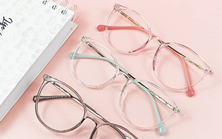 Model Kacamata Terbaru Dan Kekinian Untuk Membantumu Tampil Kece